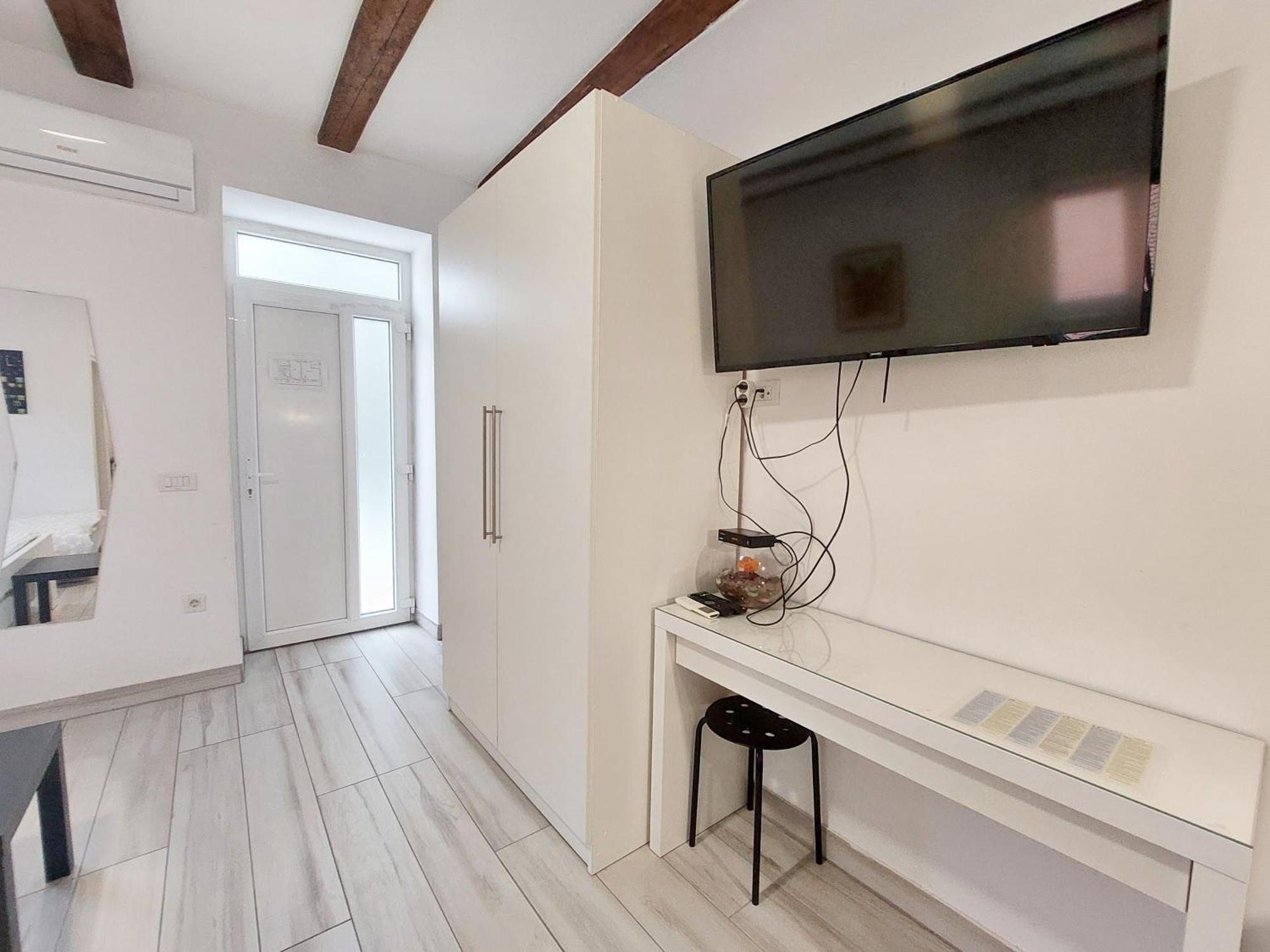 Home Away From Home - Apartment Ilica ซาเกร็บ ภายนอก รูปภาพ