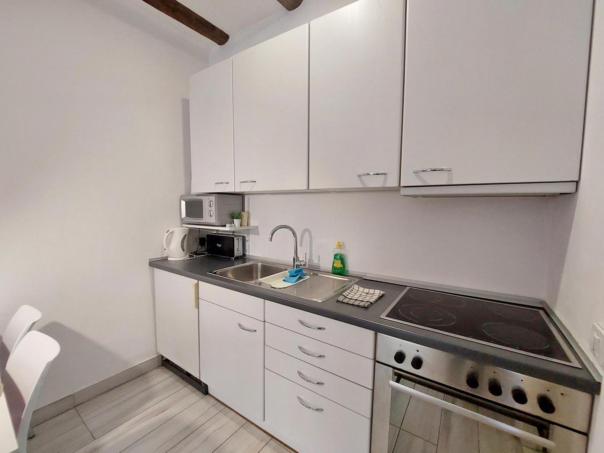 Home Away From Home - Apartment Ilica ซาเกร็บ ภายนอก รูปภาพ
