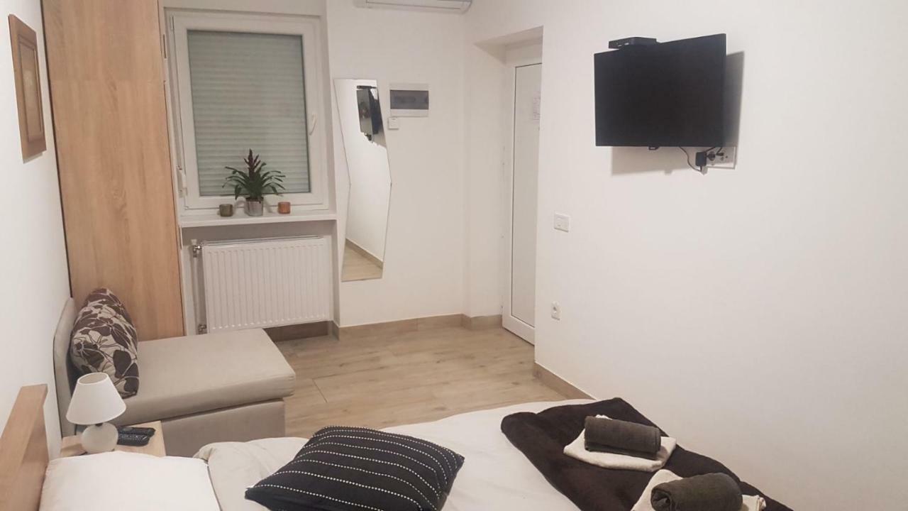 Home Away From Home - Apartment Ilica ซาเกร็บ ภายนอก รูปภาพ